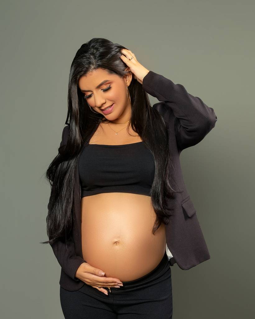 Karla Pinheiro - GESTANTE